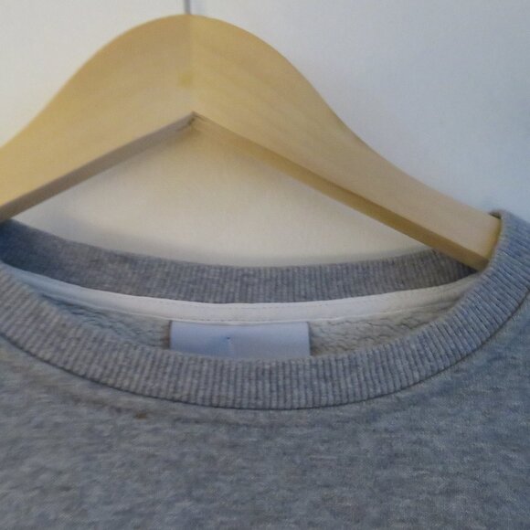 CHIARA FERRAGNI Pierced Wink Flirting Cropped Sweatshirt Heathered Gray - Size S - Picture 8 of 16